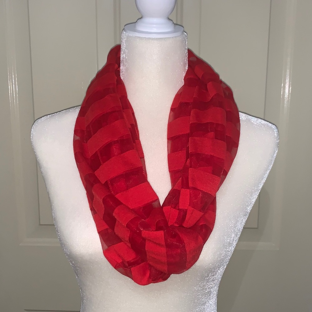 Red Infinity striped Scarf